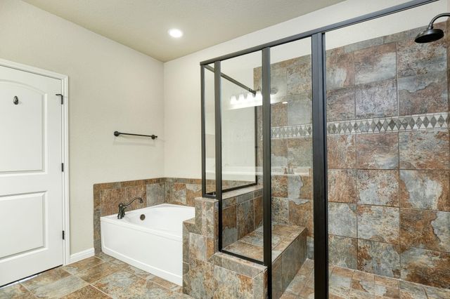 8701 Escarpment BLVD 82, Austin, TX 78749