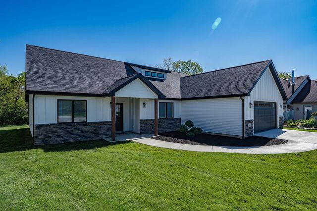 11618 Yellowstone Trail, Harlan, IN 46743