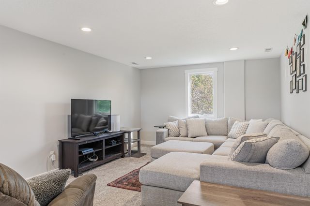 11618 Yellowstone Trail, Harlan, IN 46743