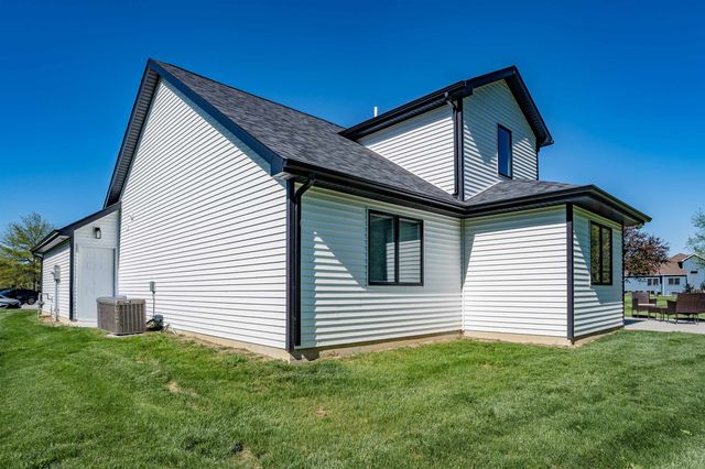 11618 Yellowstone Trail, Harlan, IN 46743