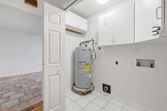 305 Louis Dr, Houma, LA 70364
