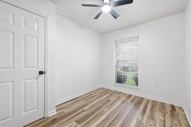 305 Louis Dr, Houma, LA 70364