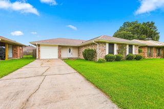 305 Louis Dr, Houma, LA 70364