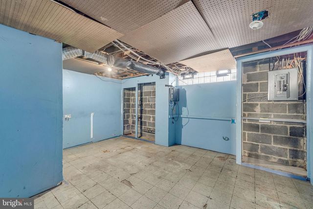 2936 ROYDEN ST, Camden, NJ 08105