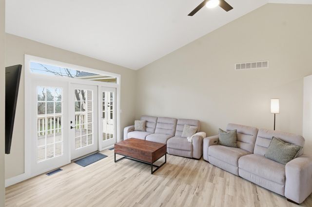 7779 Newport Drive, Clarkston, MI 48348