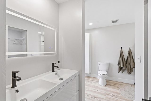 7779 Newport Drive, Clarkston, MI 48348