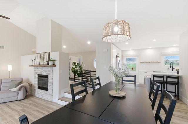 7779 Newport Drive, Clarkston, MI 48348