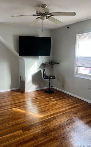 227-50 Murdock Avenue, Queens Village, NY 11429