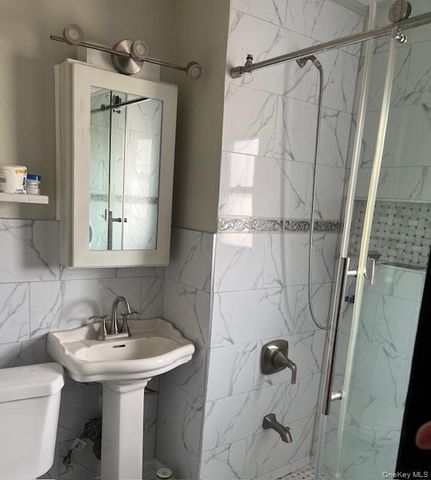 227-50 Murdock Avenue, Queens Village, NY 11429