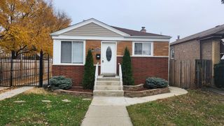7701 S Christiana Avenue, Chicago, IL 60652