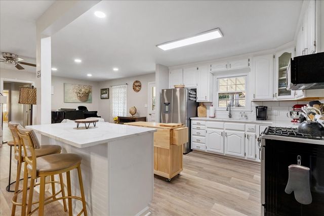 1508 Jewell Dr, Columbia, TN 38401