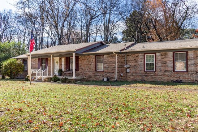 1508 Jewell Dr, Columbia, TN 38401