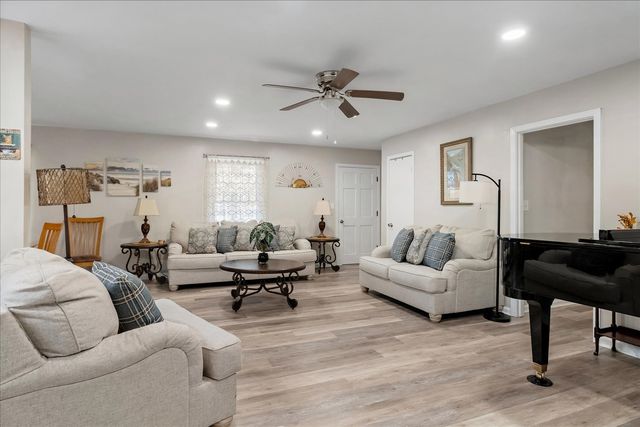 1508 Jewell Dr, Columbia, TN 38401