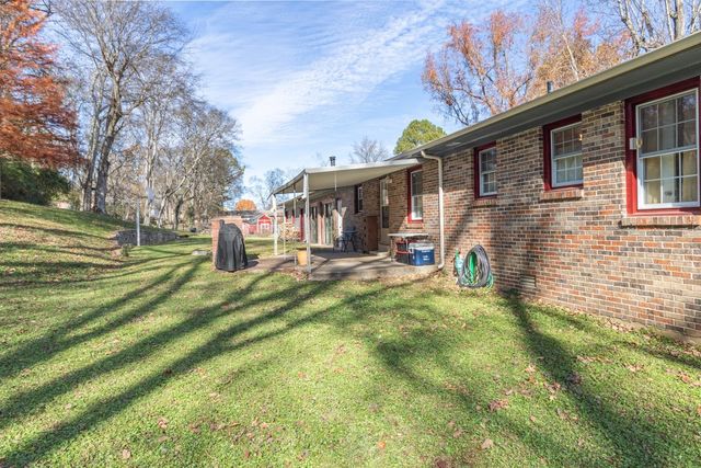 1508 Jewell Dr, Columbia, TN 38401