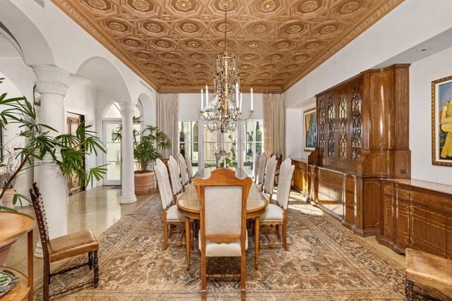 820 S Ocean Boulevard, Manalapan, FL 33462