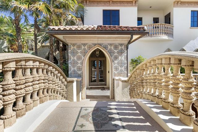 820 S Ocean Boulevard, Manalapan, FL 33462