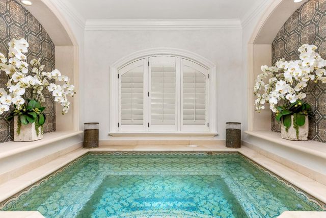 820 S Ocean Boulevard, Manalapan, FL 33462