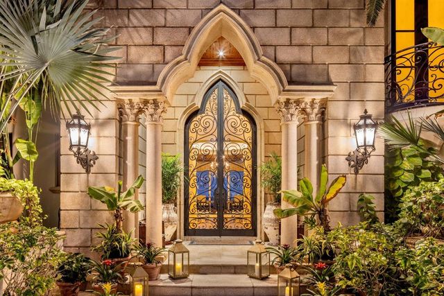 820 S Ocean Boulevard, Manalapan, FL 33462