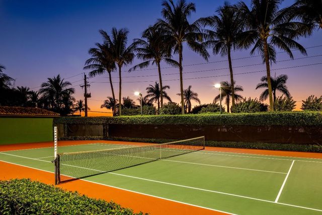 820 S Ocean Boulevard, Manalapan, FL 33462