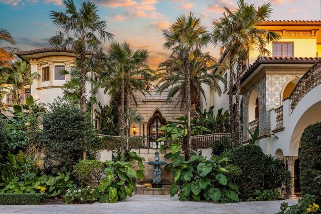 820 S Ocean Boulevard, Manalapan, FL 33462