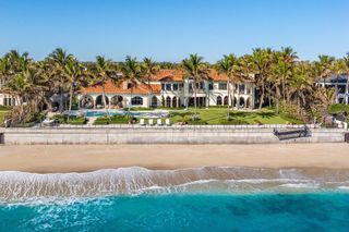 820 S Ocean Boulevard, Manalapan, FL 33462