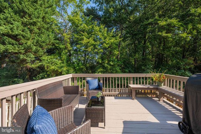 13946 WATERFLOW PL, Centreville, VA 20121