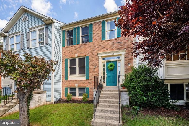 13946 WATERFLOW PL, Centreville, VA 20121