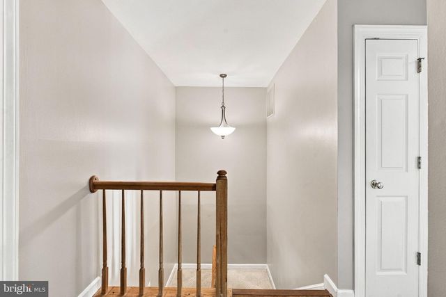 13946 WATERFLOW PL, Centreville, VA 20121