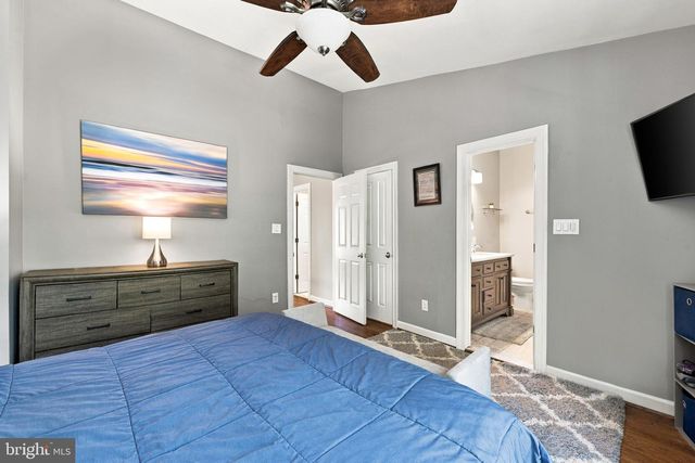 13946 WATERFLOW PL, Centreville, VA 20121