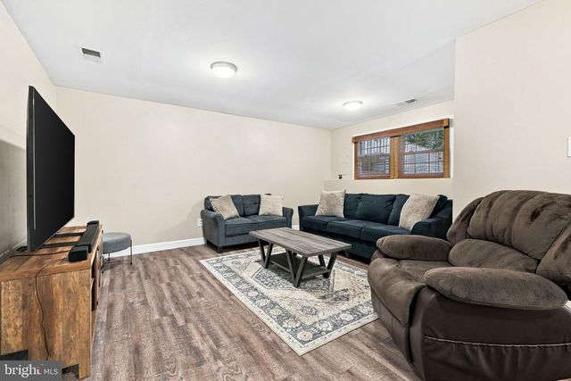 13946 WATERFLOW PL, Centreville, VA 20121