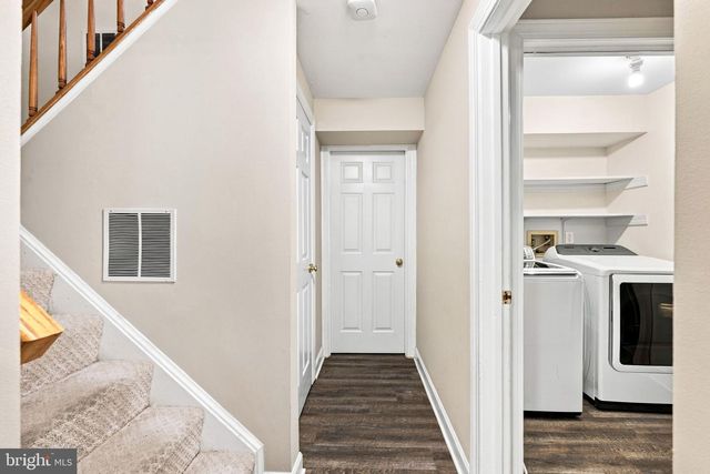 13946 WATERFLOW PL, Centreville, VA 20121