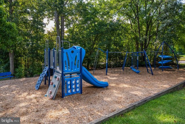 13946 WATERFLOW PL, Centreville, VA 20121