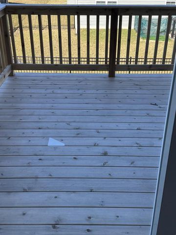 1013 WATERSTONE COURT, Pewaukee, WI 53072