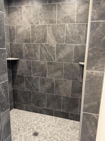 1013 WATERSTONE COURT, Pewaukee, WI 53072