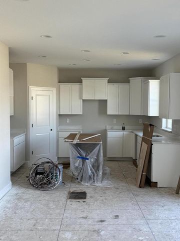 1013 WATERSTONE COURT, Pewaukee, WI 53072