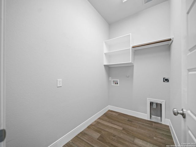 9106 WARP DR, San Antonio, TX 78254