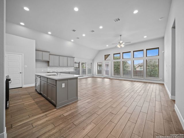9106 WARP DR, San Antonio, TX 78254