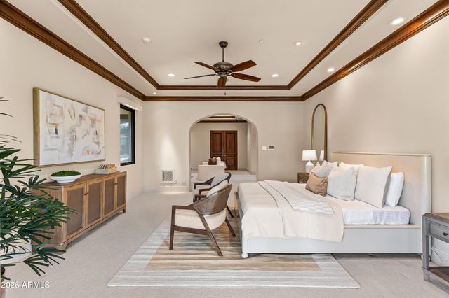 6636 N LOST DUTCHMAN Drive, Paradise Valley, AZ 85253