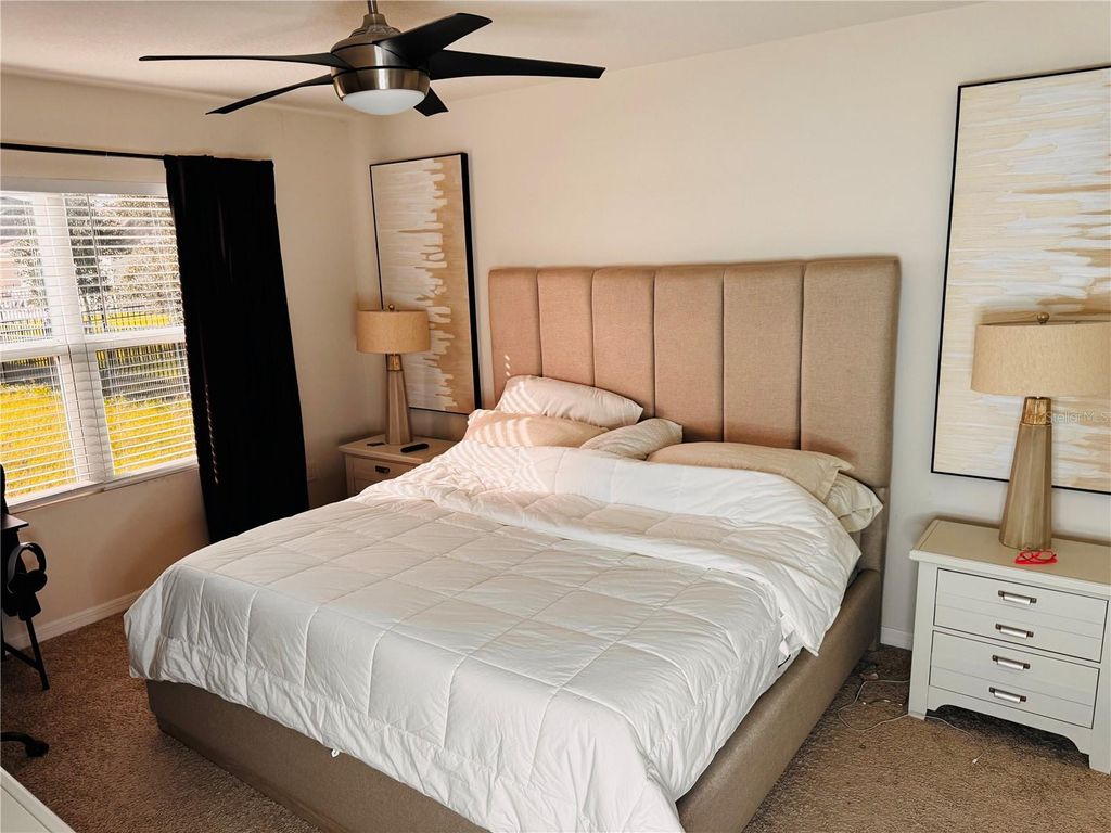 Image 9 of property listing at 2855 WAYLON HAMMOCK ROAD, Harmony, FL 34773