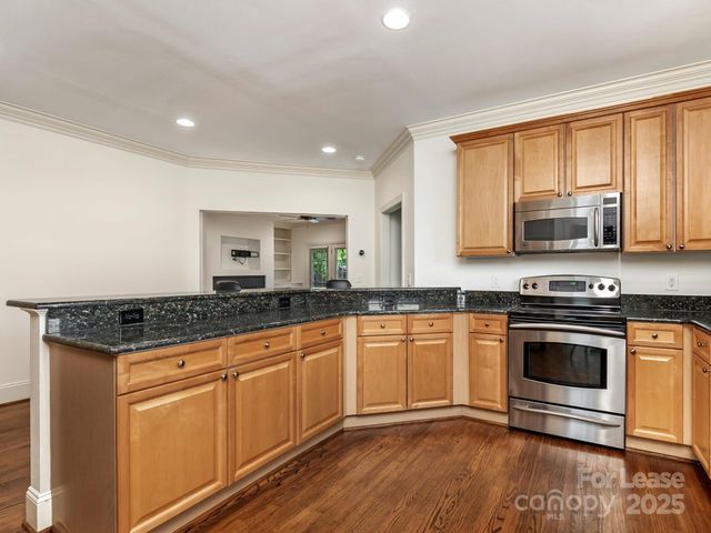 2416 Chesterfield Avenue, Charlotte, NC 28205