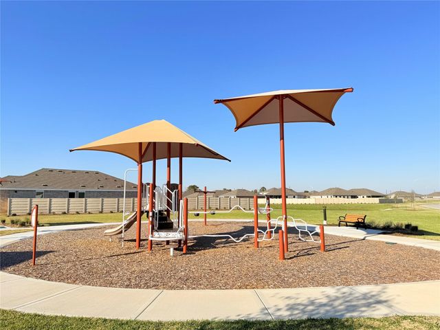 9311 Speckled Trout Dr, Baytown, TX 77521