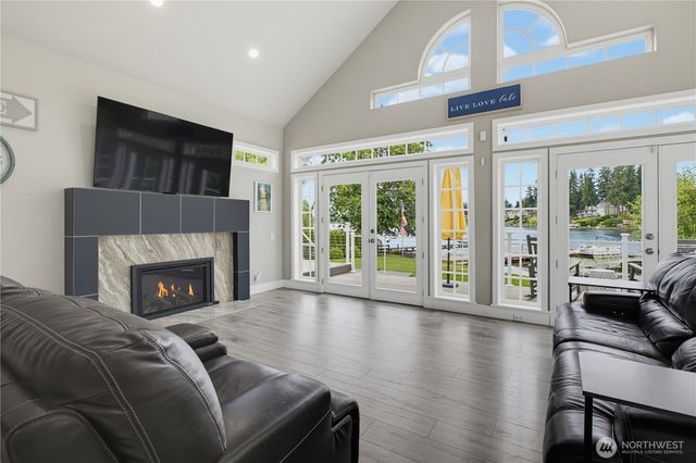 25860 136th Avenue SE, Kent, WA 98042