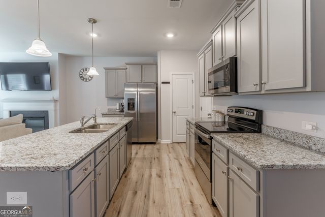 3631 Abbey Way, Gainesville, GA 30507