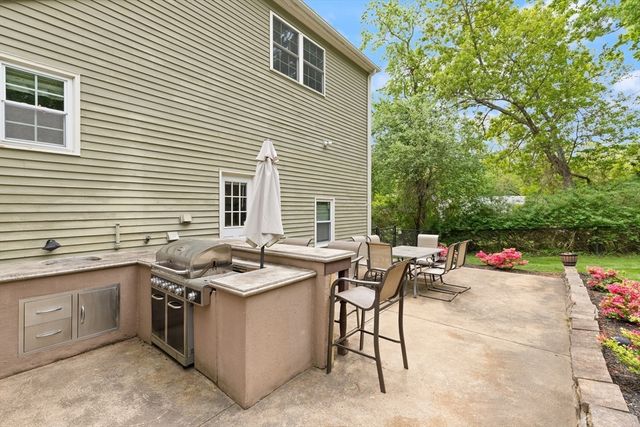 9 Highland, Stoughton, MA 02072