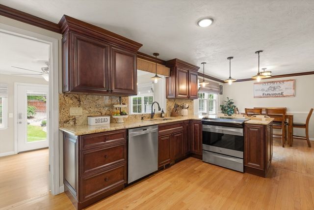 9 Highland, Stoughton, MA 02072