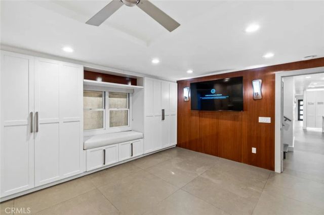 518 Marigold Avenue, Corona Del Mar, CA 92625