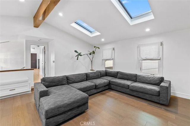 518 Marigold Avenue, Corona Del Mar, CA 92625