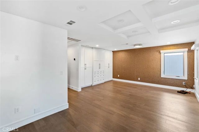 518 Marigold Avenue, Corona Del Mar, CA 92625