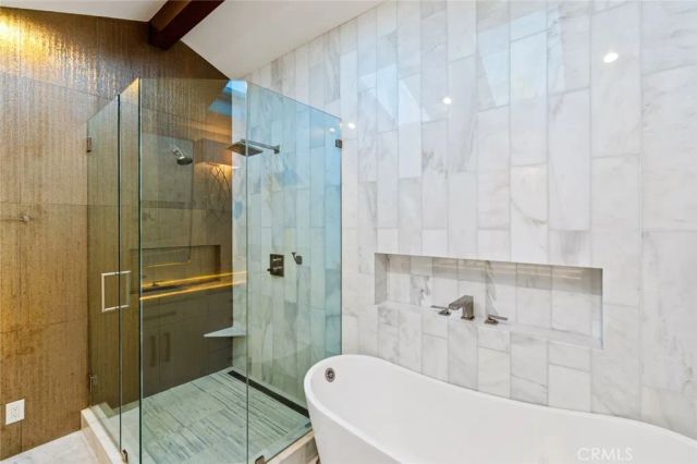 518 Marigold Avenue, Corona Del Mar, CA 92625