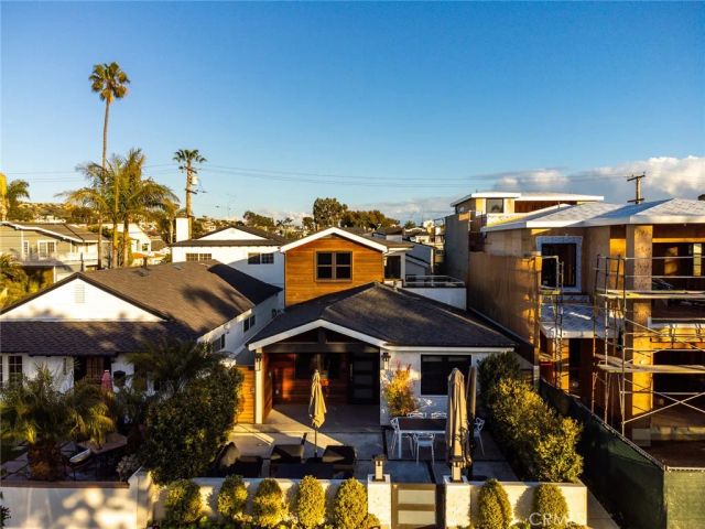 518 Marigold Avenue, Corona Del Mar, CA 92625